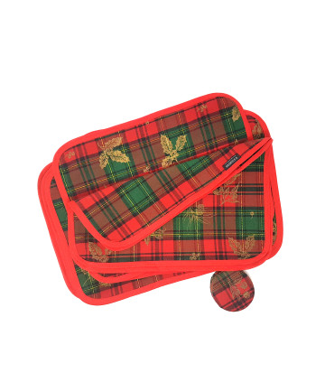 Upcycled set of two Christmas Placemats and coasters - Handmade from tartan fabric